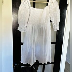 White off or on shoulder sun dress